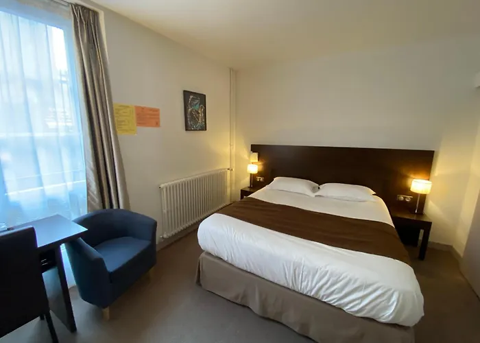 Hotel De Montaulbain